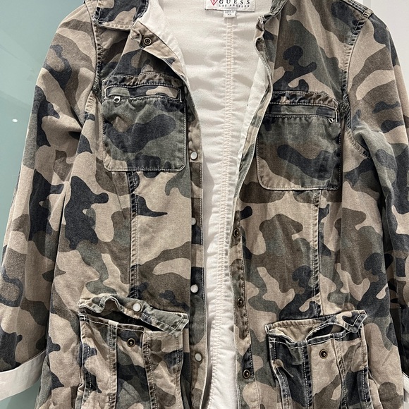 Guess Jacket - Picture 3 of 4